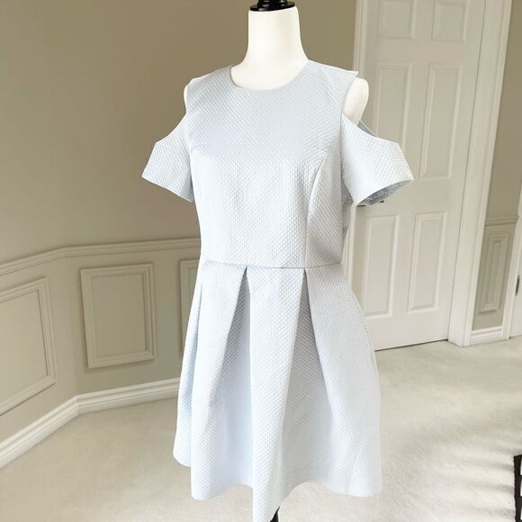 ✨HOST PICK✨Elle by RW&CO Short Sleeve Mini Cocktail Dress in Baby Blue in - Picture 1 of 6